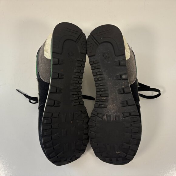 New Balance 574 Playing Card Shoes Mens Size 9 Black Green Red - Picture 5 of 8